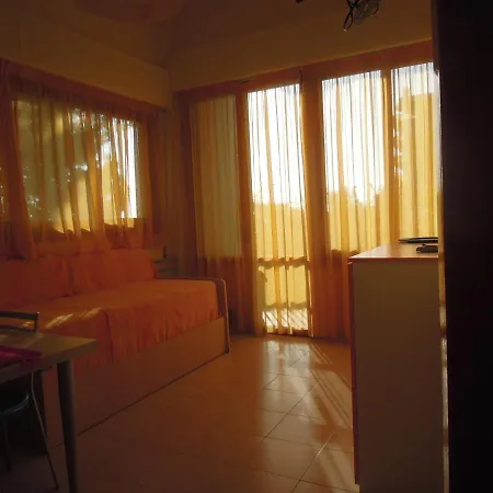 Laguna Grande Apartment